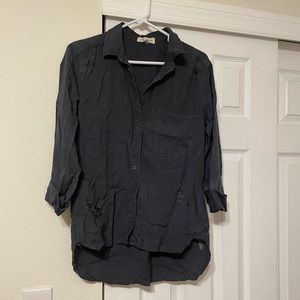 Cloth and stone button down